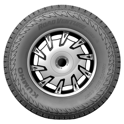 Kumho Road Venture AT52 245/65 R17 111T