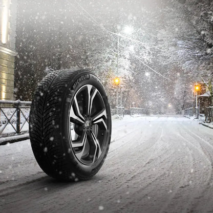 Michelin Pilot Alpin 5 SUV 235/45 R21 101V